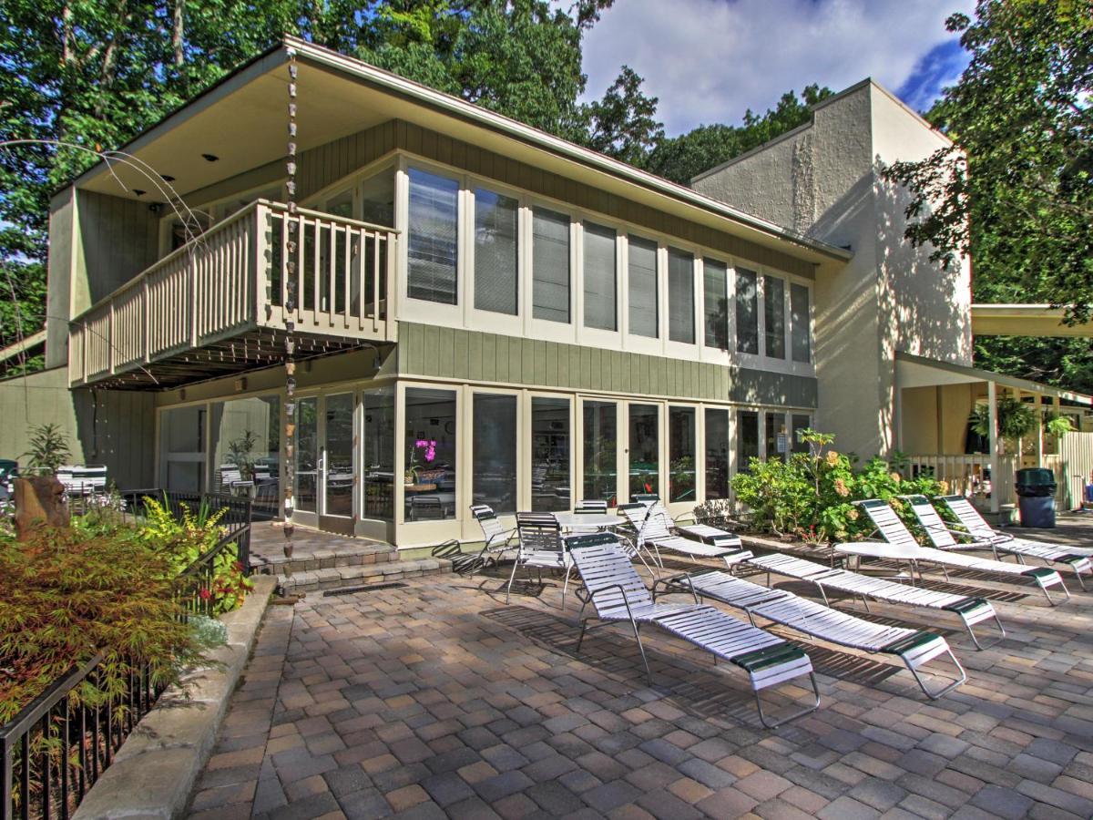 Unique Gatlinburg Cabin Decks, Hot Tub, Fire Pit Dış mekan fotoğraf